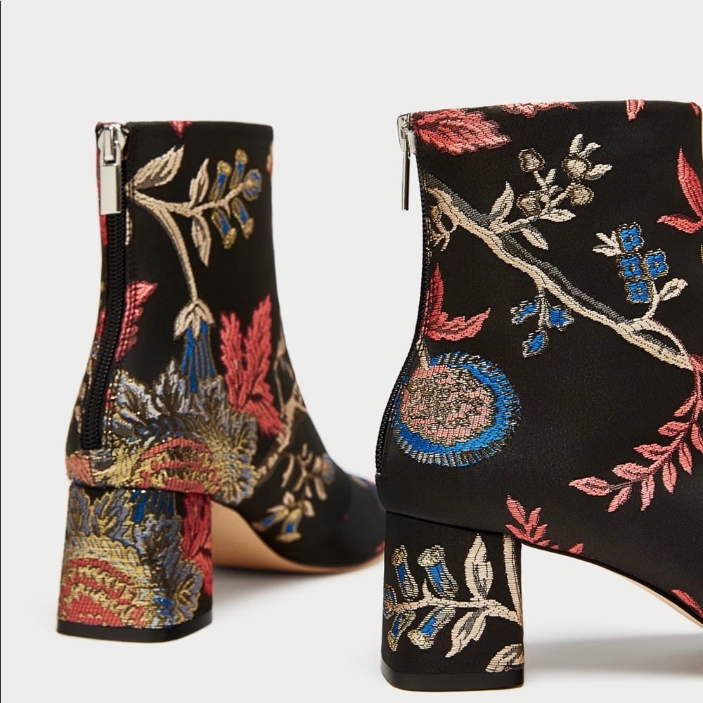 ZARA JACQUARD EMBROIDERED ANKLE BOOTIES - Picture 3 of 6